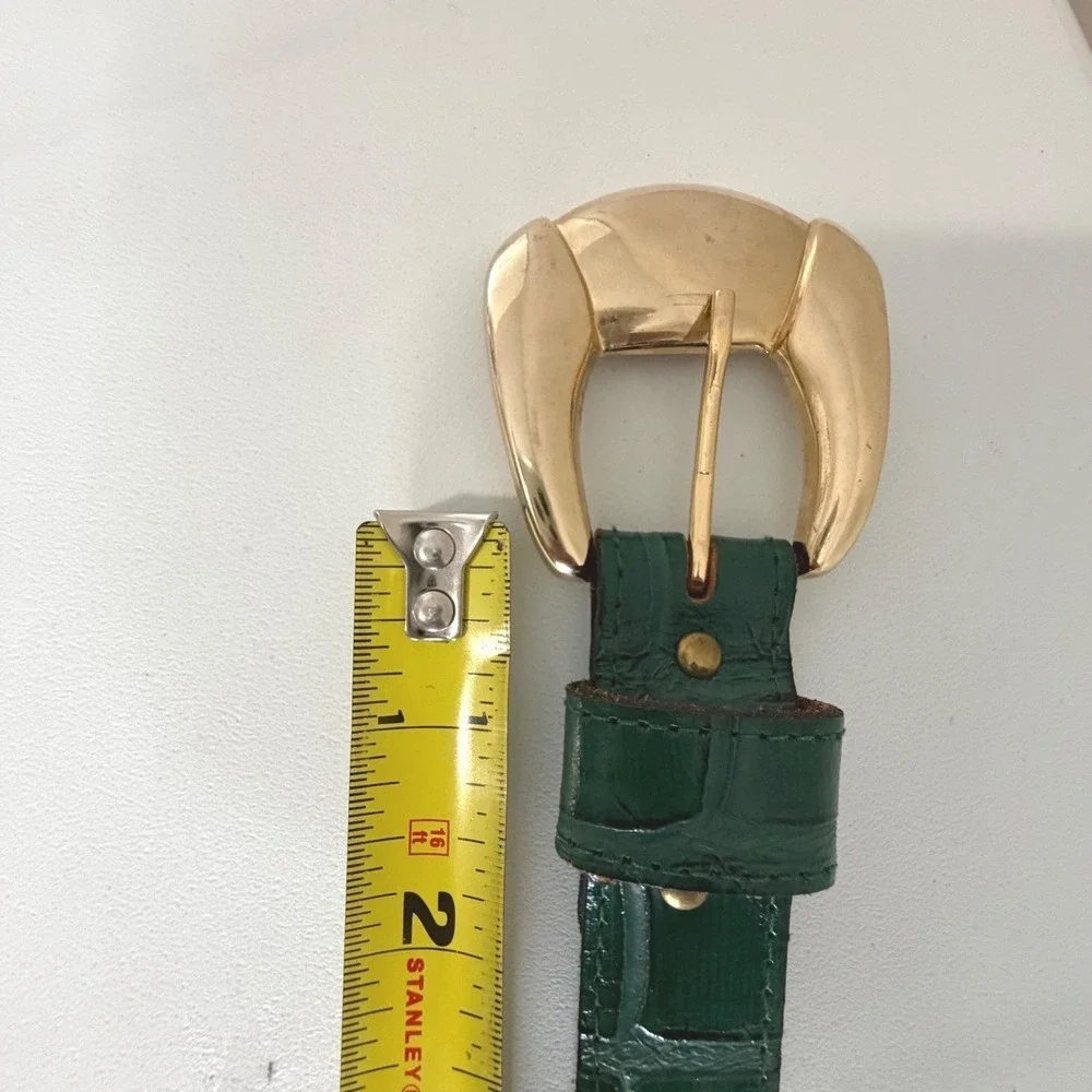 VTG Green Crocodile Embossed Leather Belt ML Gold Sculptural Buckle made in USA